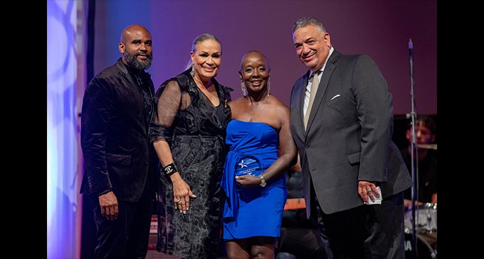 Burke, Adams receive Lifetime Achievement Awards