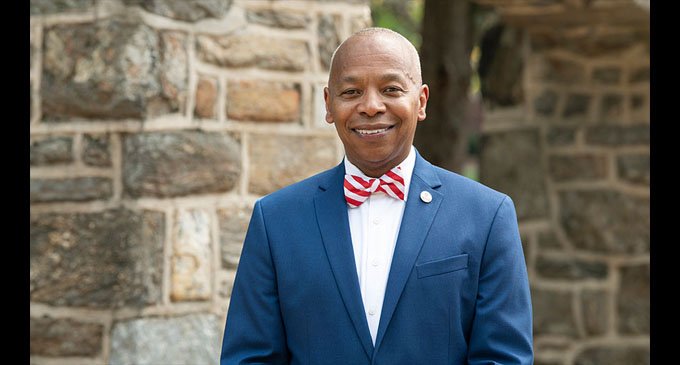 Chancellor Elwood L. Robinson to be inducted into the National Black College Alumni Hall of Fame