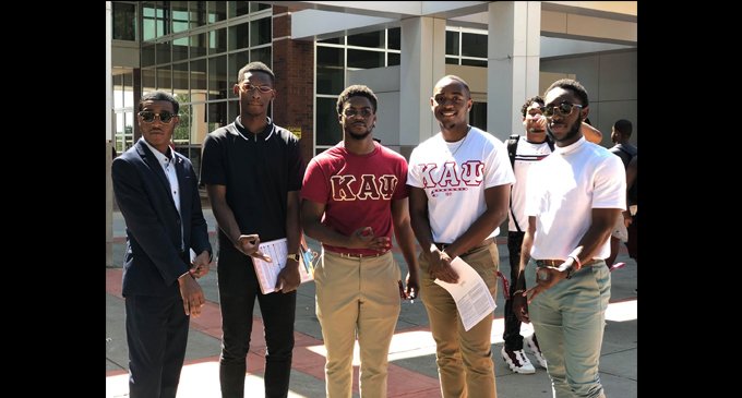 Members of Kappa Alpha Psi register students to vote at WSSU