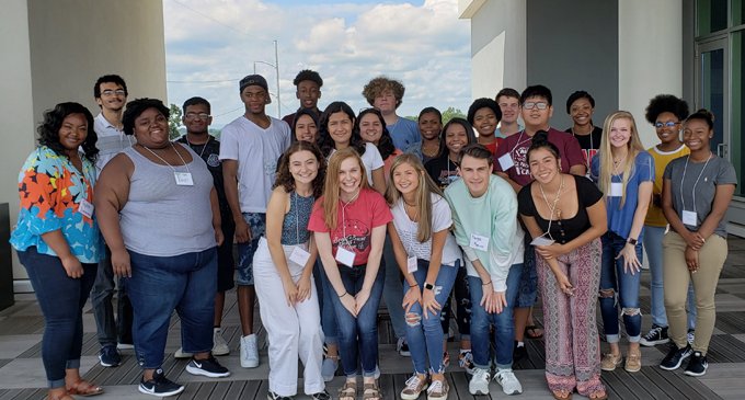Youth Grantmakers in Action awards grants to youth-led projects