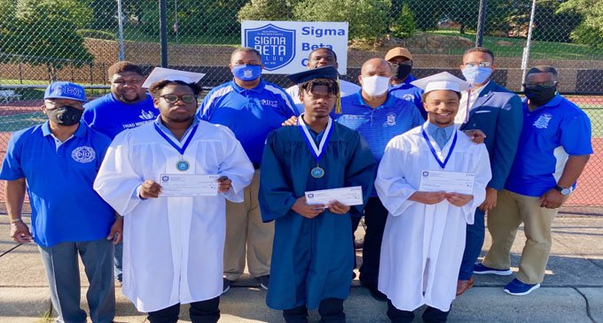 Phi Beta Sigma awards scholarships to 3 local students
