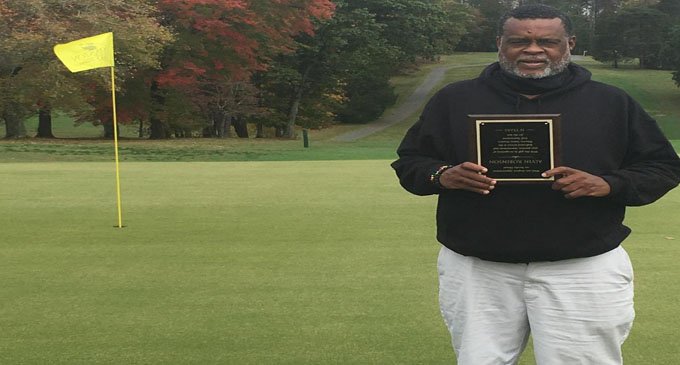 Charity golf tournament draws 18 teams to support  female basketball program