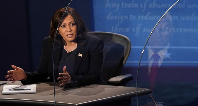 Commentary: Kamala Harris made Pence suffer mightily on the debate stage