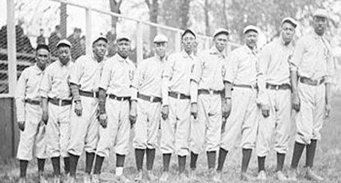 Negro Leagues finally get  recognition as Major League