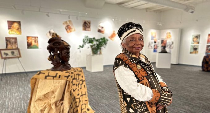 Exhibit pays tribute to  ‘Queen Mother of Braids’