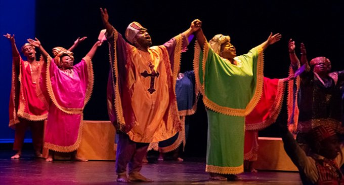 40+ Stage presents ‘Nativity According to the Gospels’